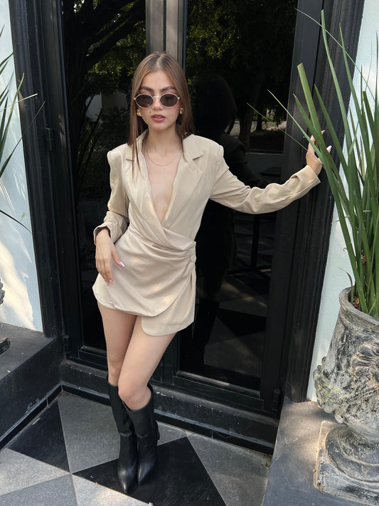 VESTIDO BLAZER CORTO