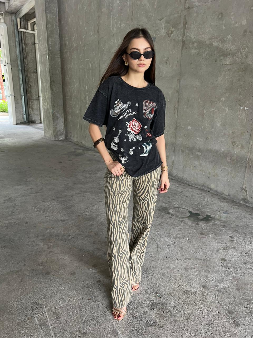 JEANS RECTOS HIGH WAIST ESTAMPADOS