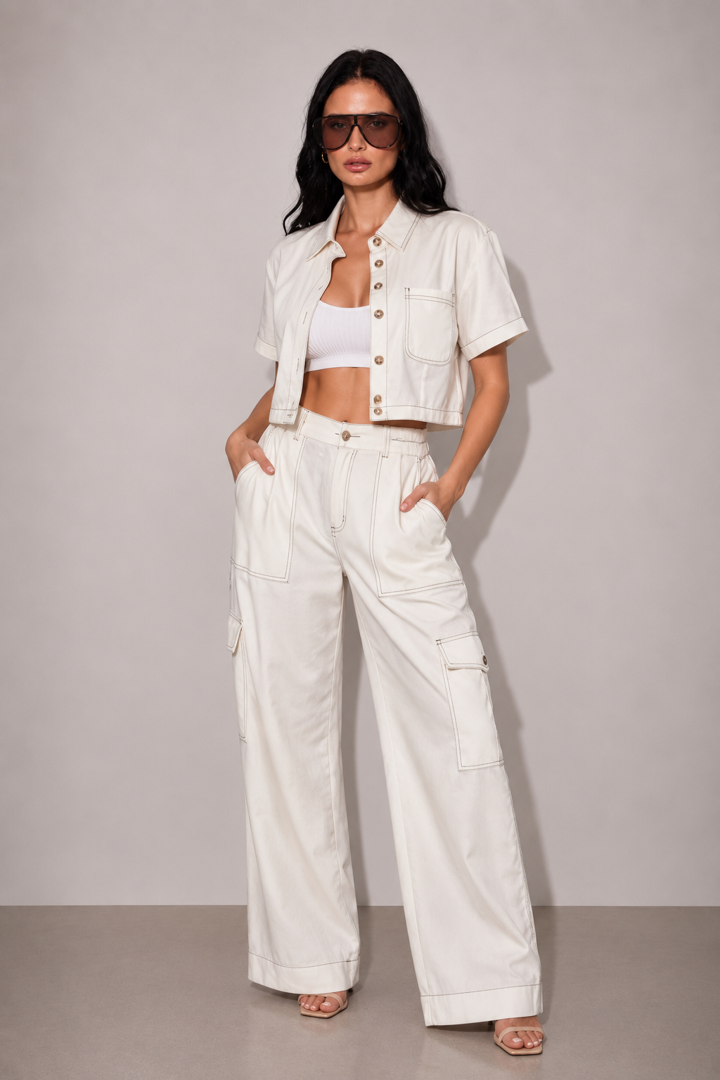 Set white denim