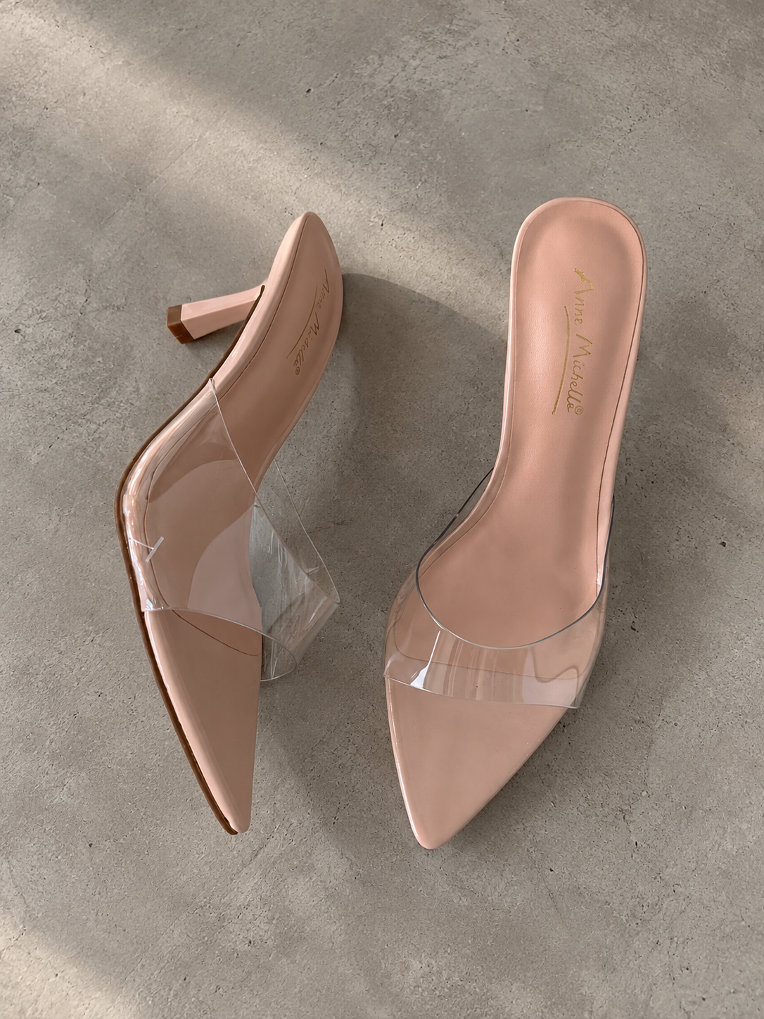 Lia sandals
