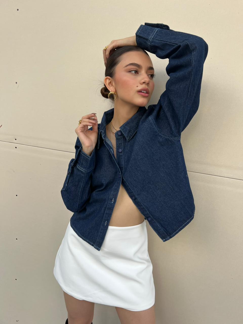 CAMISA CORTA DE MANGA LARGA